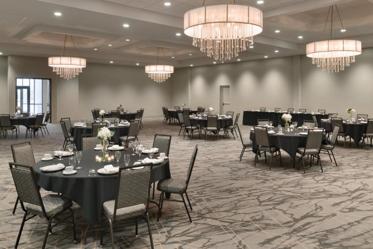 Holiday Inn - Bloomington - Normal By Ihg Exterior photo