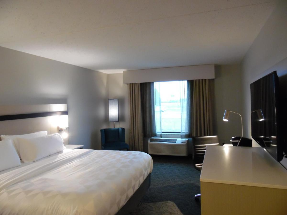 Holiday Inn - Bloomington - Normal By Ihg Exterior photo